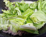 大皿で❢ ひき肉とキャベツの甘味噌炒め作り方4写真