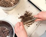 スイートチョコとグランマルニエの生チョコ作り方1写真