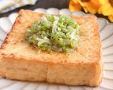 簡単おつまみ☆厚揚げのネギ塩ダレがけ作り方3写真
