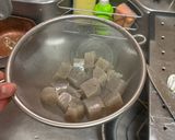 食べるラー油で作るピリ辛こんにゃく作り方2写真