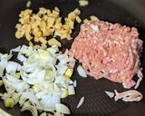 幸タレで至高の豚挽肉あんかけ焼きそば作り方5写真
