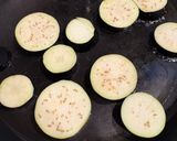 万能料理：ミートソースでナスのグラタン作り方1写真
