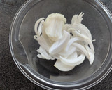 シャキシャキ新玉ねぎのみかんだし和え作り方1写真