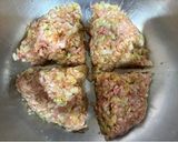 餃子🥟(備忘録)と黒豆もやし炒め♪作り方4写真