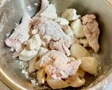 刺激爆弾!手羽元と根菜のレモネード炒め作り方7写真