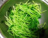 豆苗とキュウリとツナの味噌マヨサラダ作り方2写真