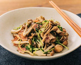 食物繊維がとれる！豆苗ときのこの炒め物作り方5写真