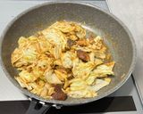 キャベツと椎茸の味噌炒め😃作り方2写真