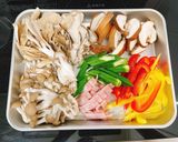 きのこと彩り野菜のソテー🍄‍🟫🌈作り方1写真