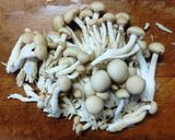 鶏ひき肉もやしブロッコリーの にんにく醤油炒め作り方3写真