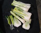 葉たまねぎと豚こま肉のゴマ油醤油炒め作り方3写真