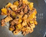 鶏胸肉とさつまいもの甘辛炒め作り方7写真