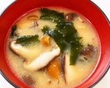 旨みたっぷり♪なめことしいたけの味噌汁作り方6写真