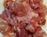 トマトとブロッコリーの鶏モモ肉のスープ作り方2写真