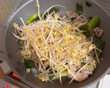 豆もやしと九条ねぎの野菜炒め作り方3写真