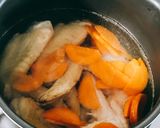 簡単。手羽先と白菜の優しい味スープ。作り方3写真