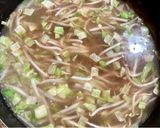 飲めるスープ！ミンチと野菜のしょうゆラーメン作り方7写真