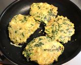 フライパンで簡単★大根葉入りご飯おやき作り方4写真