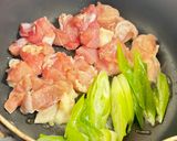出汁が染みる★鶏肉と長ネギの極上とりネギ雑炊作り方2写真