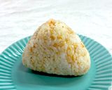 鰹節と麺つゆご飯で鮭おにぎり作り方6写真