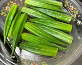 オクラの豚肉巻き♪作り方2写真
