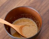 ワンパンで！豚肉とトマトのごま味噌炒め作り方1写真