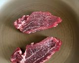 おうちでステーキ　パパッとごちそう作り方1写真