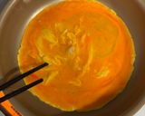 簡単で美味しい！ニラ玉作り方2写真
