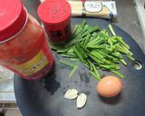 簡単でも美味☆ニラ玉ソーミンチャンプルー作り方1写真