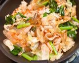 豚ばら肉とトマトの中華風タンミョン炒め作り方8写真
