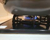朝食&お弁当に♪キャベツの巣ごもり卵作り方6写真