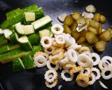 簡単！きゅうりとちくわの瞬間漬物作り方1写真