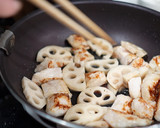 やわらか鶏むね肉とさつまいもの黒酢炒め作り方14写真