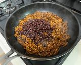 たんぱく質たっぷり✨小豆入りの特製肉味噌作り方3写真