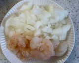 簡単♪美味しいエビとほうれん草のガーリックうどん作り方2写真