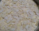 簡単☆生クリーム入りアーモンドケーキ作り方5写真