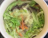 シャキシャキレタスの中華風春雨スープ作り方5写真