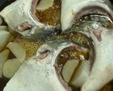 ブリかまと大根の甘辛煮付け作り方5写真