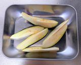 茄子と豚しゃぶの食べるラー油ソース和え作り方1写真
