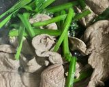 簡単　ラム肉でスタミナ丼作り方3写真