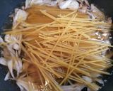 簡単夕飯・昼食！ワンパン舞茸ベーコン和風パスタ作り方4写真