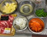 美味しいまかない『牛肉の肉じゃが』作り方1写真