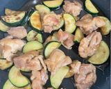 簡単！ガリバタズッキーニチキン⭐︎作り方7写真