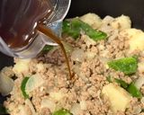夕食に。ほくほくじゃが芋と挽肉ガーリック肉じゃが作り方8写真