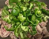 簡単！豚肉とピーマンのほんのり黒酢炒め作り方3写真