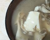 簡単★舞茸と豆腐のお味噌汁作り方3写真