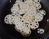 ヨウサマの減塩蓮根&豚肉の味噌󠄀炒め作り方3写真