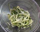 夏野菜ズッキーニの素麺風ナムル作り方1写真