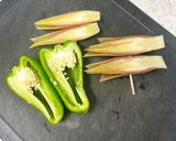 みょうがとピーマンの醤油麹マヨ焼き作り方1写真