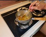 彼氏が作る『カニカマと鶏肉の白だし雑炊』作り方8写真
